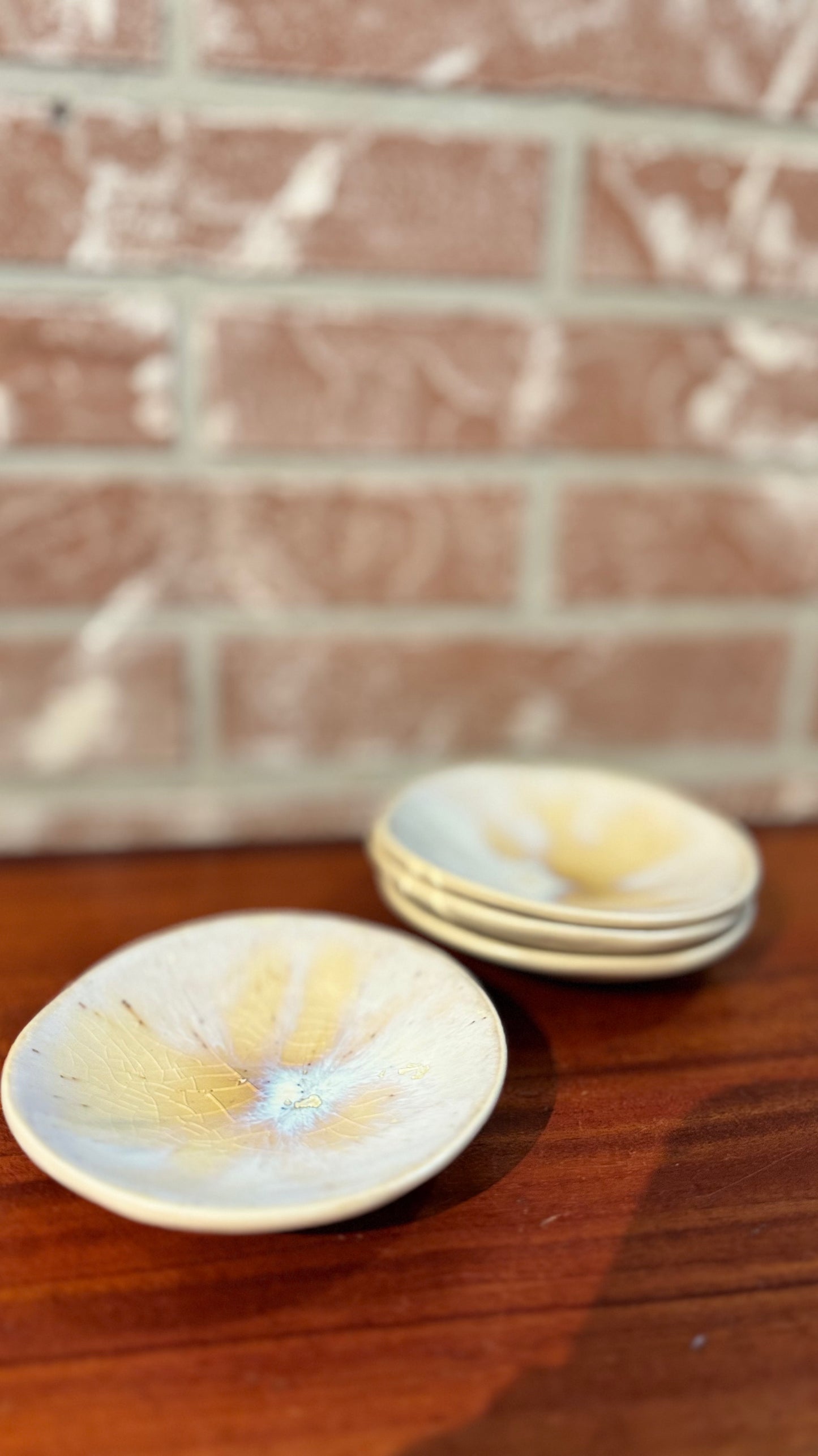 STJ Raised Cream Plate