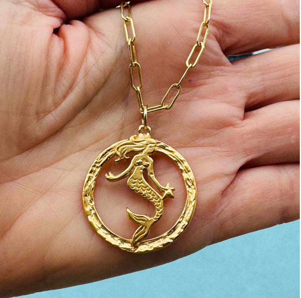 Merrie Cut Out Coin
