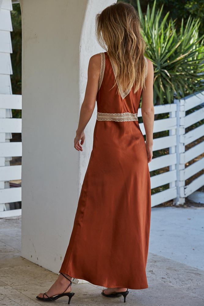 Vee Satin Maxi