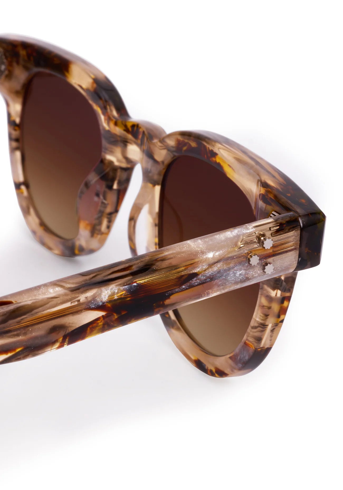 Devon | Plume