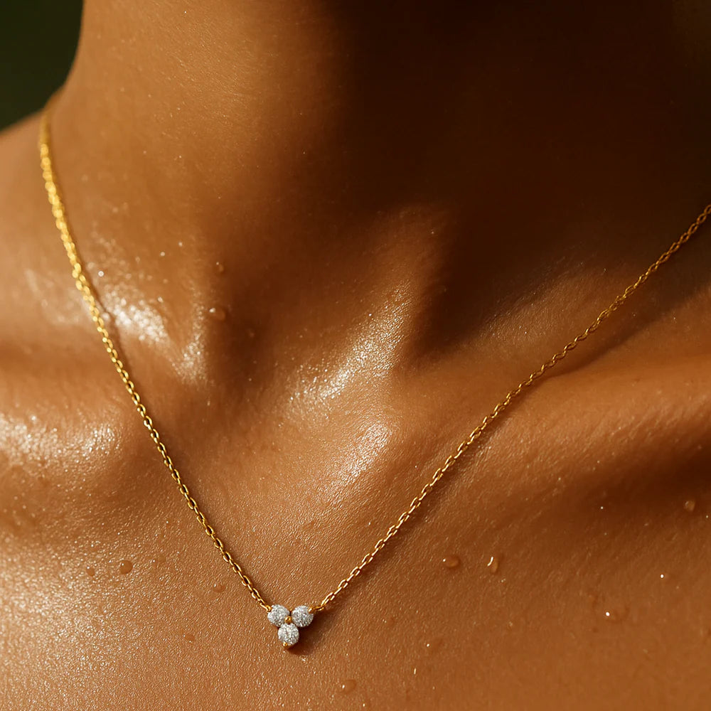 Donna Triple Stone Necklace