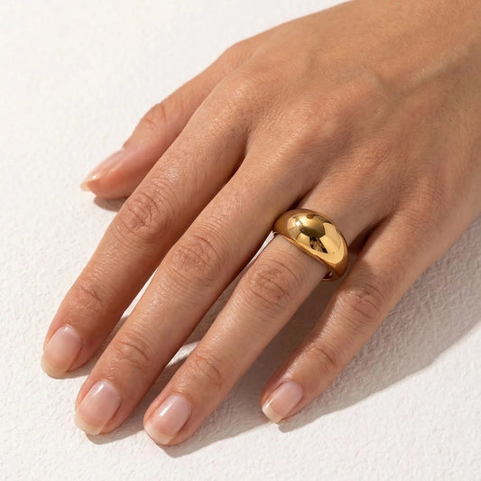 Alice Dome Ring
