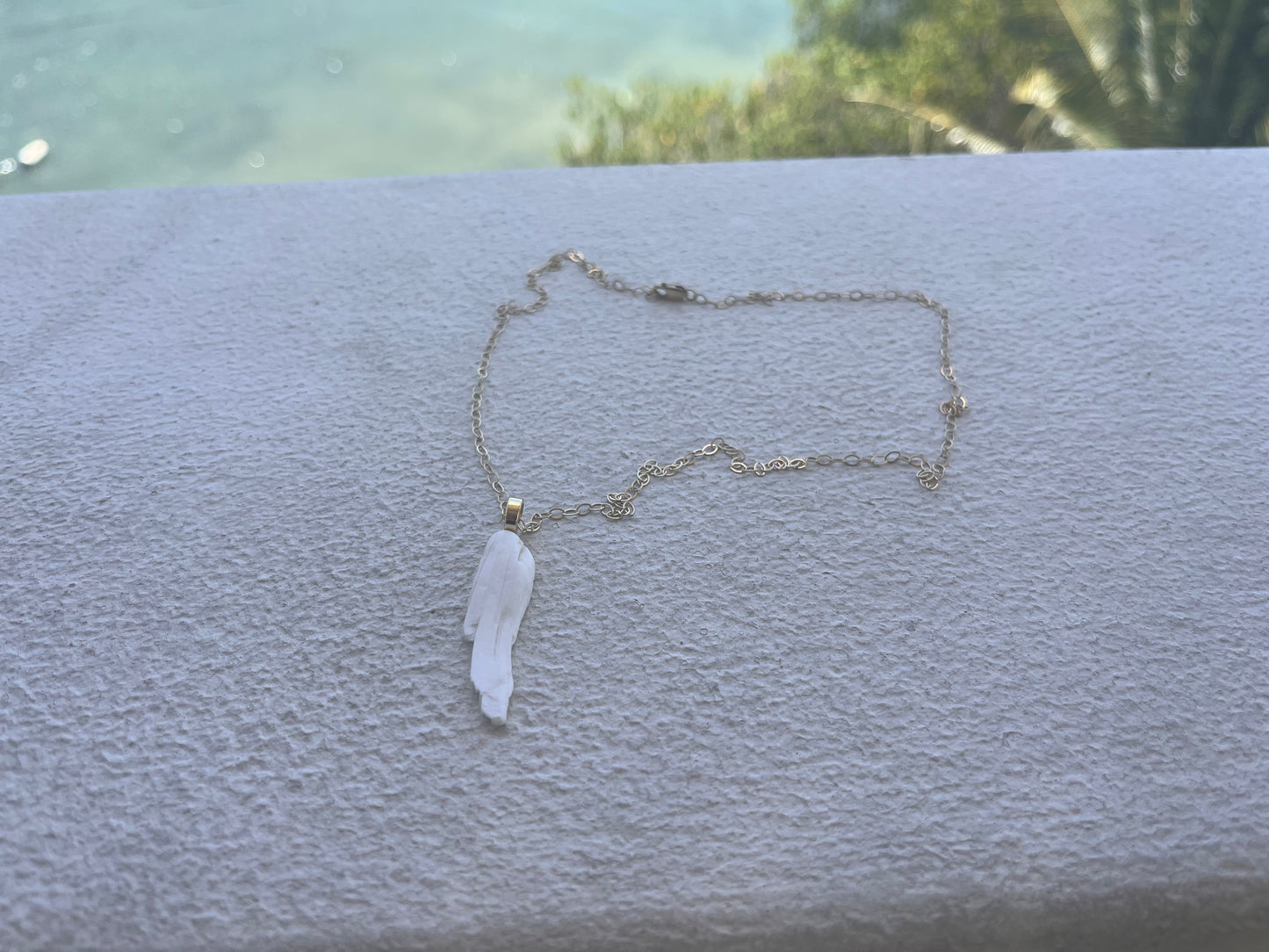 White Shell  Drop 14/20 Chain