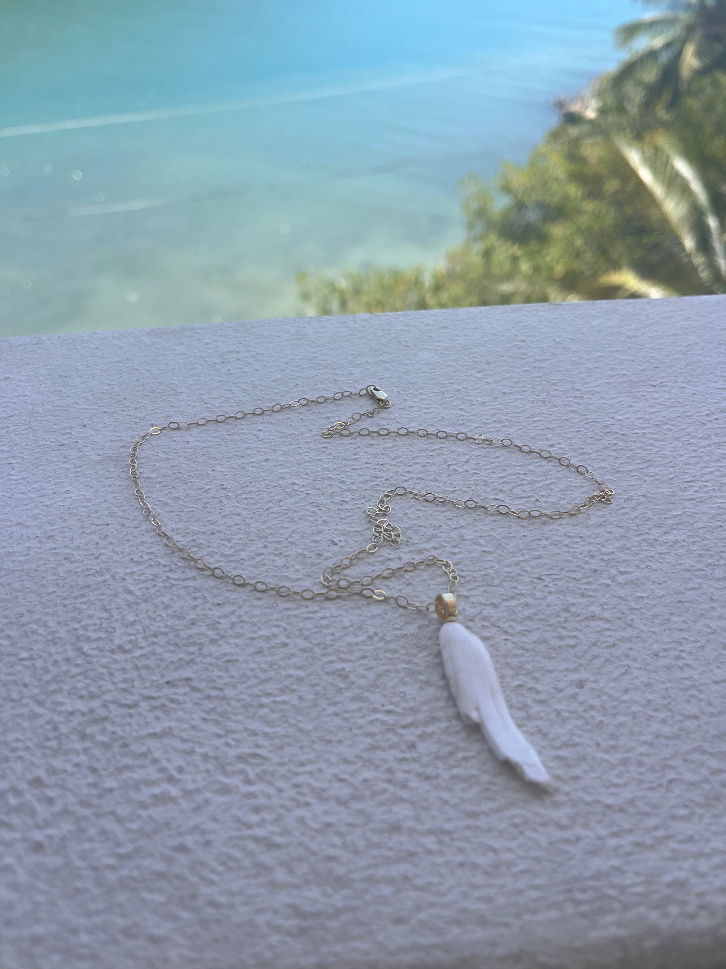 White Shell  Drop 14/20 Chain