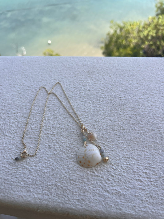 Shell 3 Drop Necklace