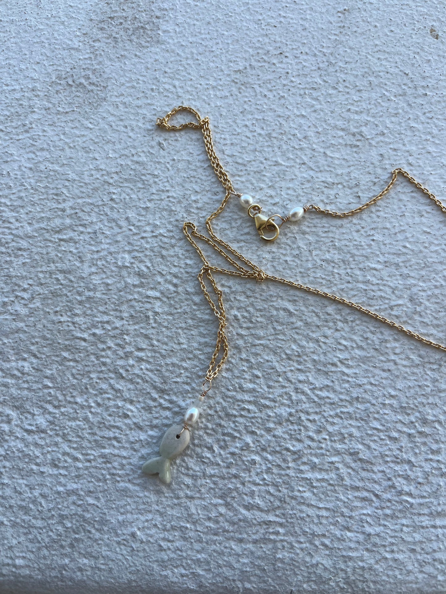 Ceramic Fish, Pearl, and Gem 14/20 Necklace
