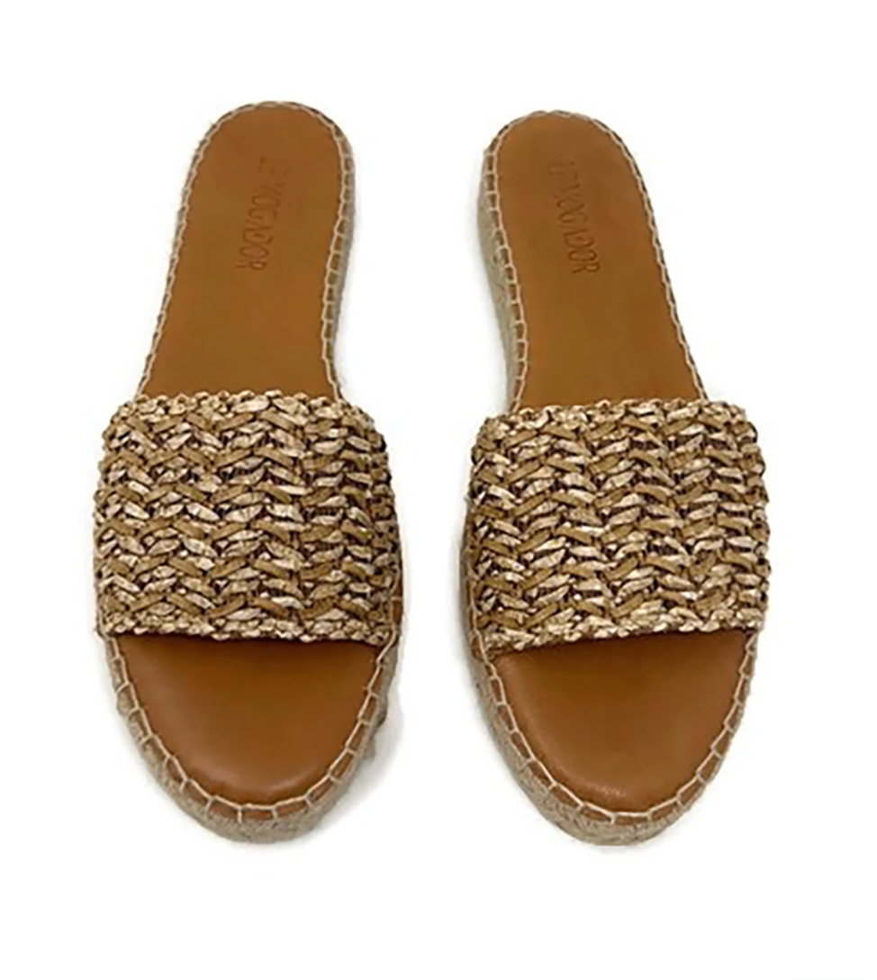 Saran Sandal