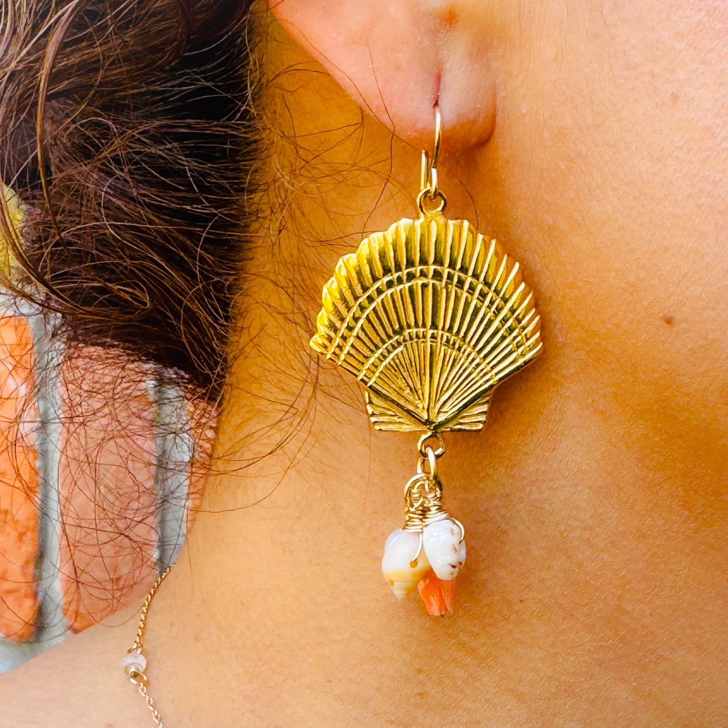 Scallop Shell Gold Earrings