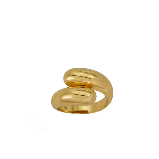 Maxine Ring